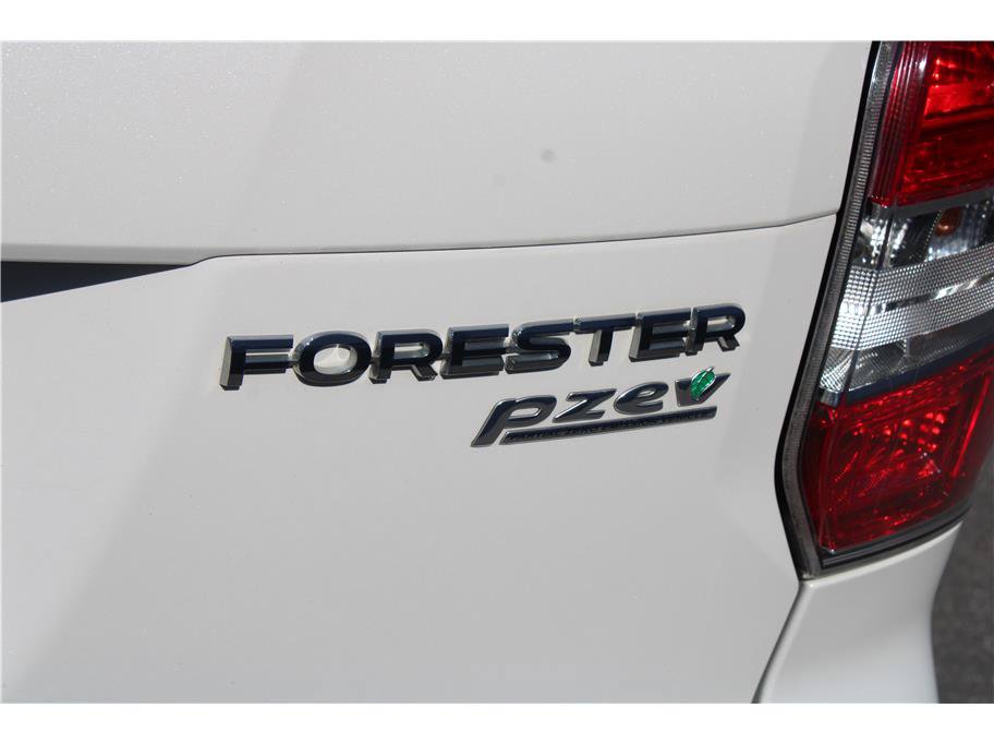 Used 2016 Subaru Forester 2.5i w/ Alloy Wheel Package AWD/4WD image 32