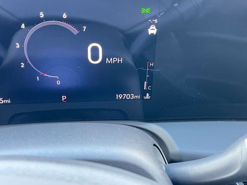 Used 2025 Buick Encore GX Preferred image 38