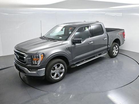 Used 2022 Ford F150 XLT w/ Equipment Group 302A High AWD/4WD image 40