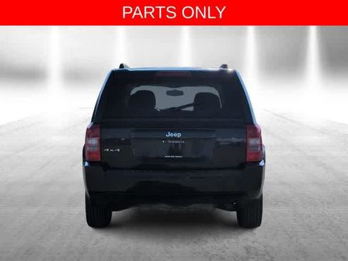 Used 2010 Jeep Patriot Sport AWD/4WD image 7