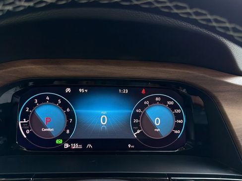 New 2026 Volkswagen Atlas SE FWD image 31