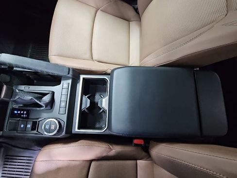 Used 2025 Toyota 4Runner Limited image 21