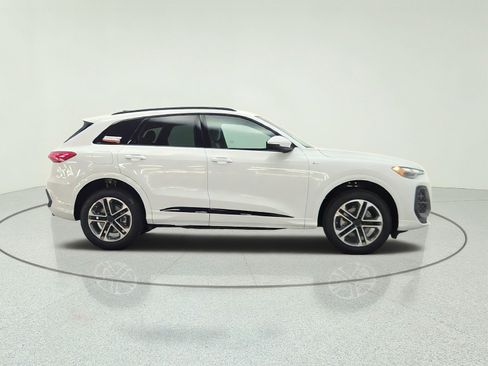 New 2026 Audi Q5 2.0T AWD/4WD image 4