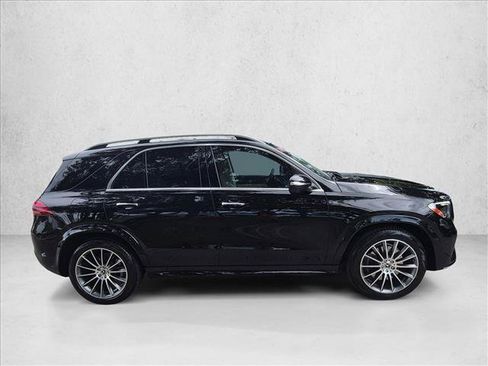 Used 2024 Mercedes-Benz GLE 350 4MATIC image 4