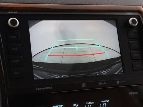 Used 2021 Toyota Sequoia Platinum image 11