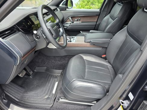 Certified 2023 Land Rover Range Rover Long Wheelbase Autobiography AWD/4WD image 10