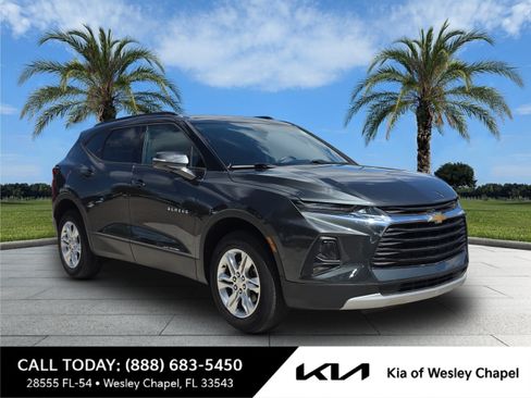 Used 2020 Chevrolet Blazer LT FWD image 1