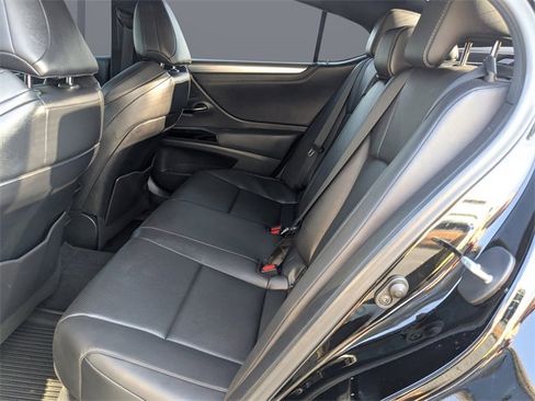 Used 2023 Lexus ES 350 F Sport image 15