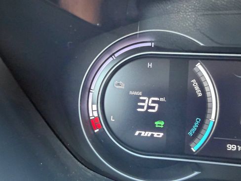 Used 2020 Kia Niro EX w/ Cold Weather Package FWD image 55