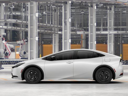 New 2027 Toyota Prius LE FWD image 6