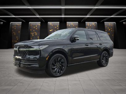 New 2026 Lincoln Navigator Reserve w/ Jet Appearance Package