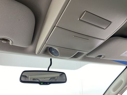 Used 2018 Dodge Grand Caravan SE w/ UConnect Hands-Free Group FWD image 25