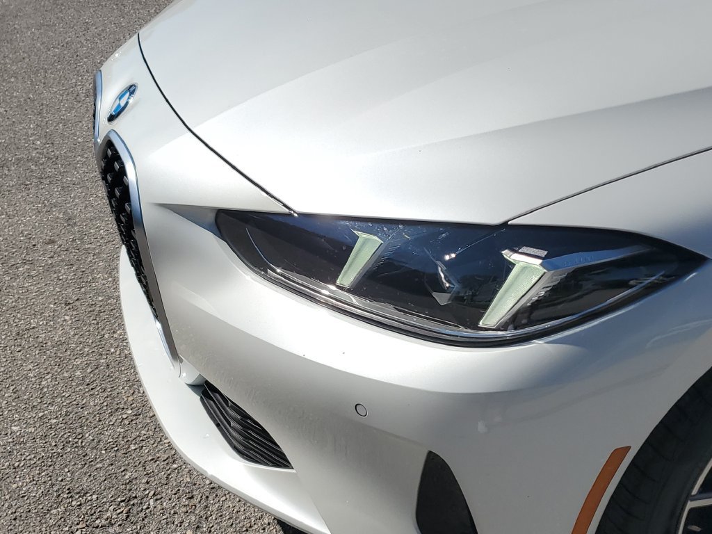 Used 2025 BMW 430i Convertible RWD image 12