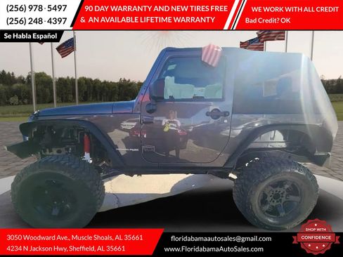 Used 2018 Jeep Wrangler Sport image 9