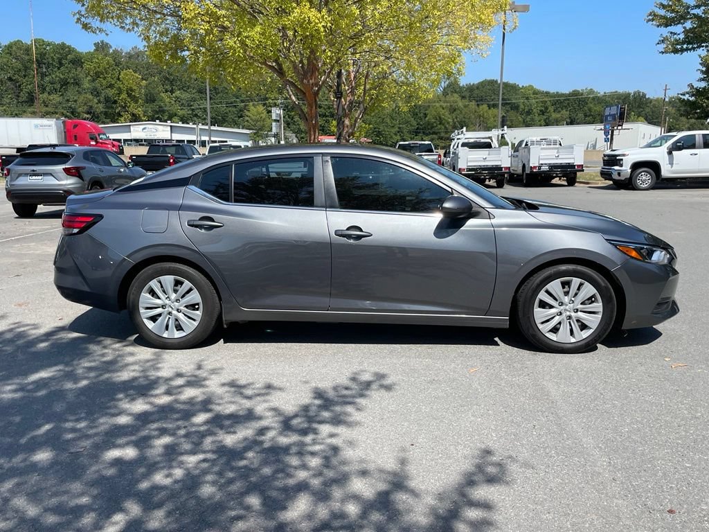 Used 2023 Nissan Sentra S FWD image 8
