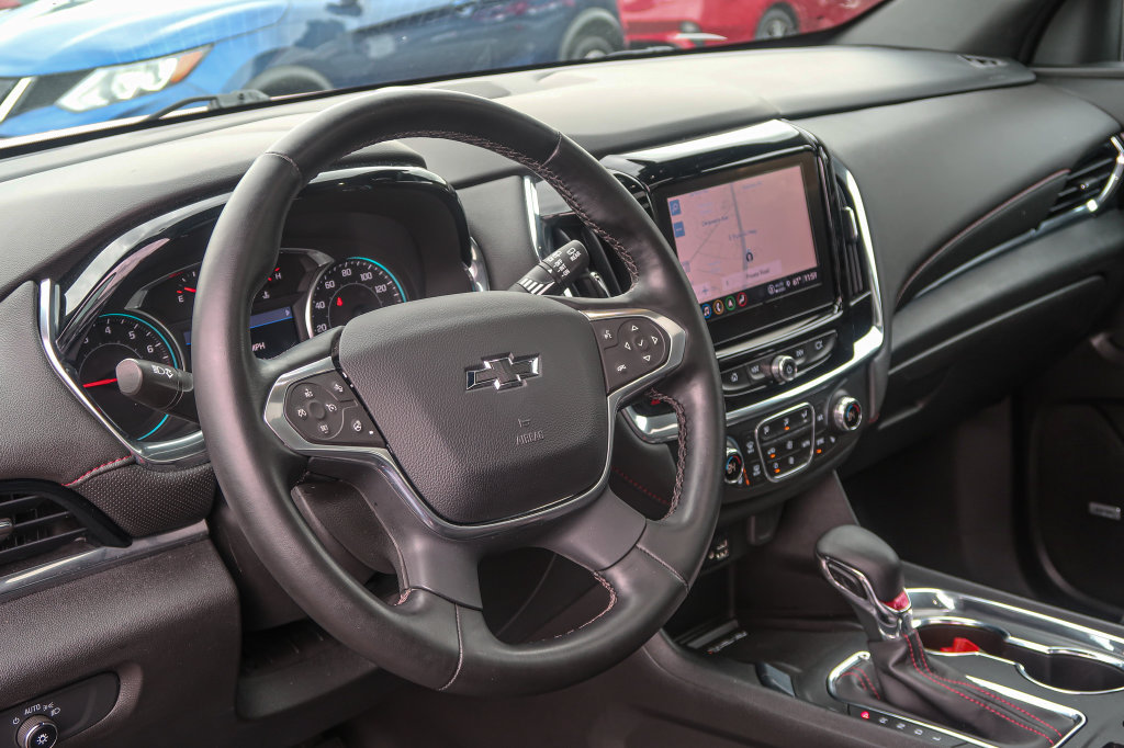 Used 2023 Chevrolet Traverse RS AWD/4WD image 30