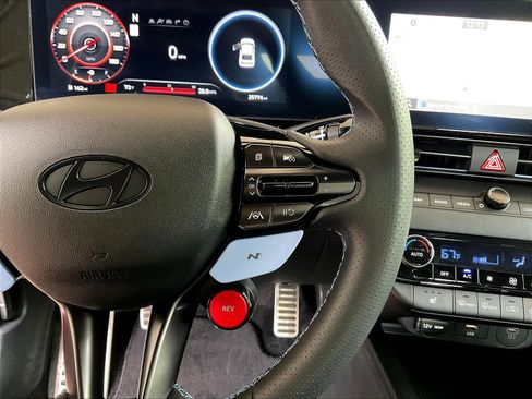 Used 2024 Hyundai Elantra N FWD image 12