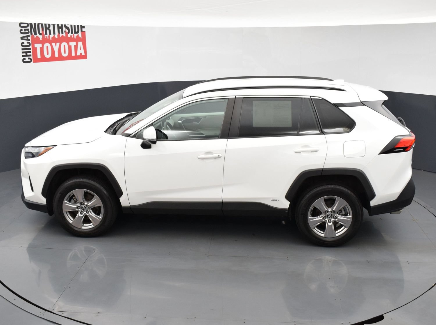 Used 2023 Toyota RAV4 XLE w/ XLE Grade Weather Package AWD/4WD image 18