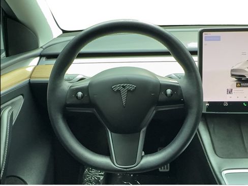 Used 2023 Tesla Model Y Performance AWD/4WD image 38