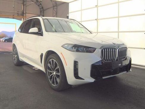Used 2026 BMW X5 xDrive40i image 5
