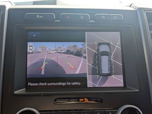 Used 2021 Ford Expedition Max Platinum image 23