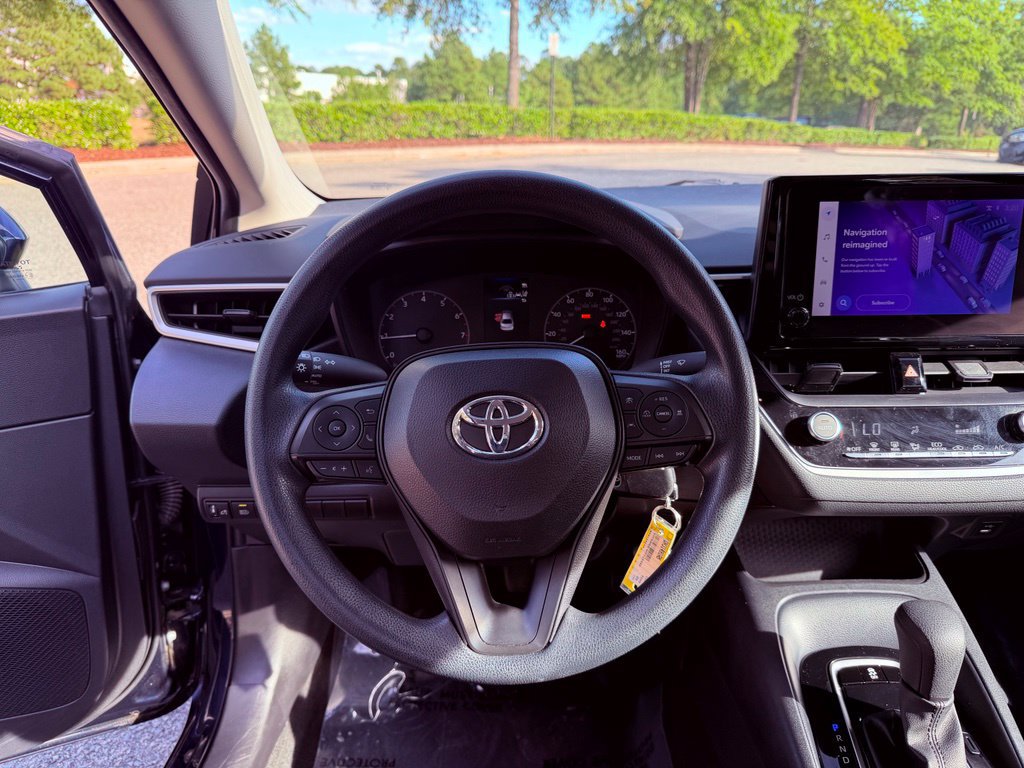Used 2023 Toyota Corolla LE FWD image 16