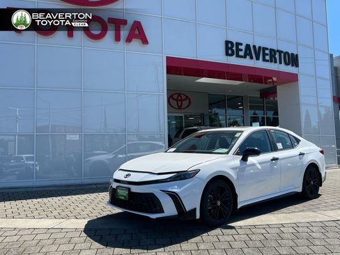 New 2026 Toyota Camry Hybrid AWD/4WD image 1