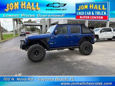 Used 2020 Jeep Wrangler Unlimited Sport AWD/4WD image 3