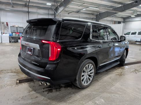 Used 2024 GMC Yukon Denali w/ Max Trailering Package image 3