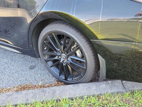 Used 2023 Toyota Camry XSE image 22