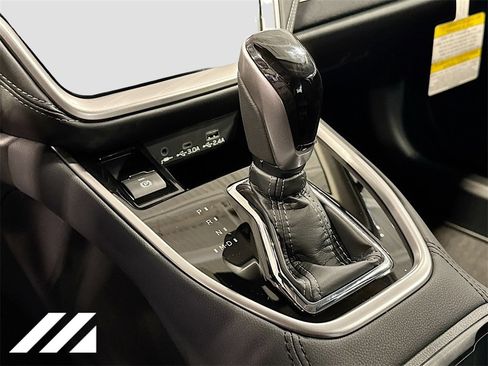 Used 2025 Subaru Legacy Premium image 17