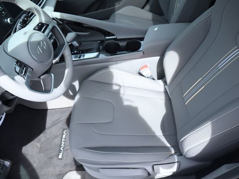 New 2026 Hyundai Elantra SEL Sport Premium FWD image 8