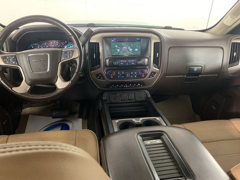 Used 2019 GMC Sierra 3500 Denali w/ Duramax Plus Package AWD/4WD image 33
