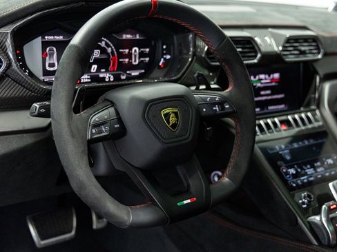 Used 2024 Lamborghini Urus Performante image 29