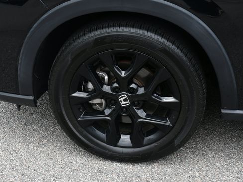 Certified 2025 Honda HR-V Sport image 21