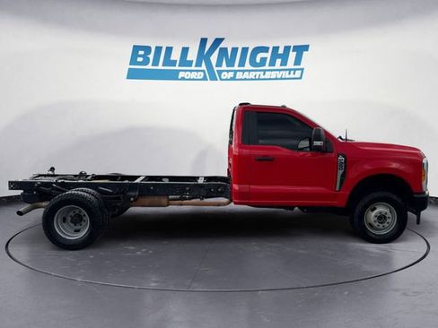 Used 2023 Ford F350 XL image 6