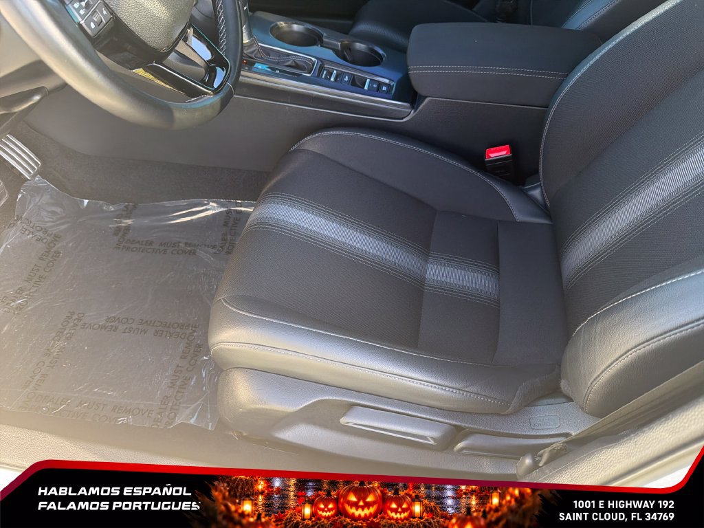 Used 2025 Honda Civic Sport image 15