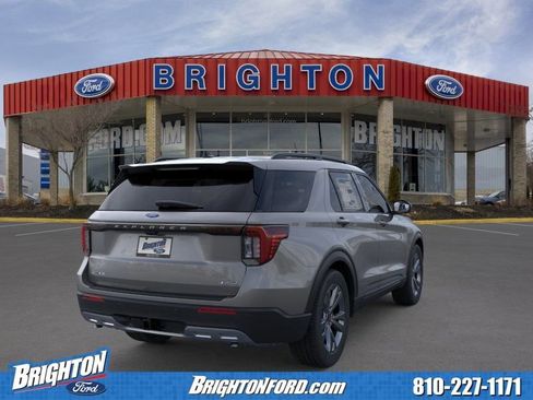 Used 2026 Ford Explorer Active w/ Active Comfort Package AWD/4WD image 7