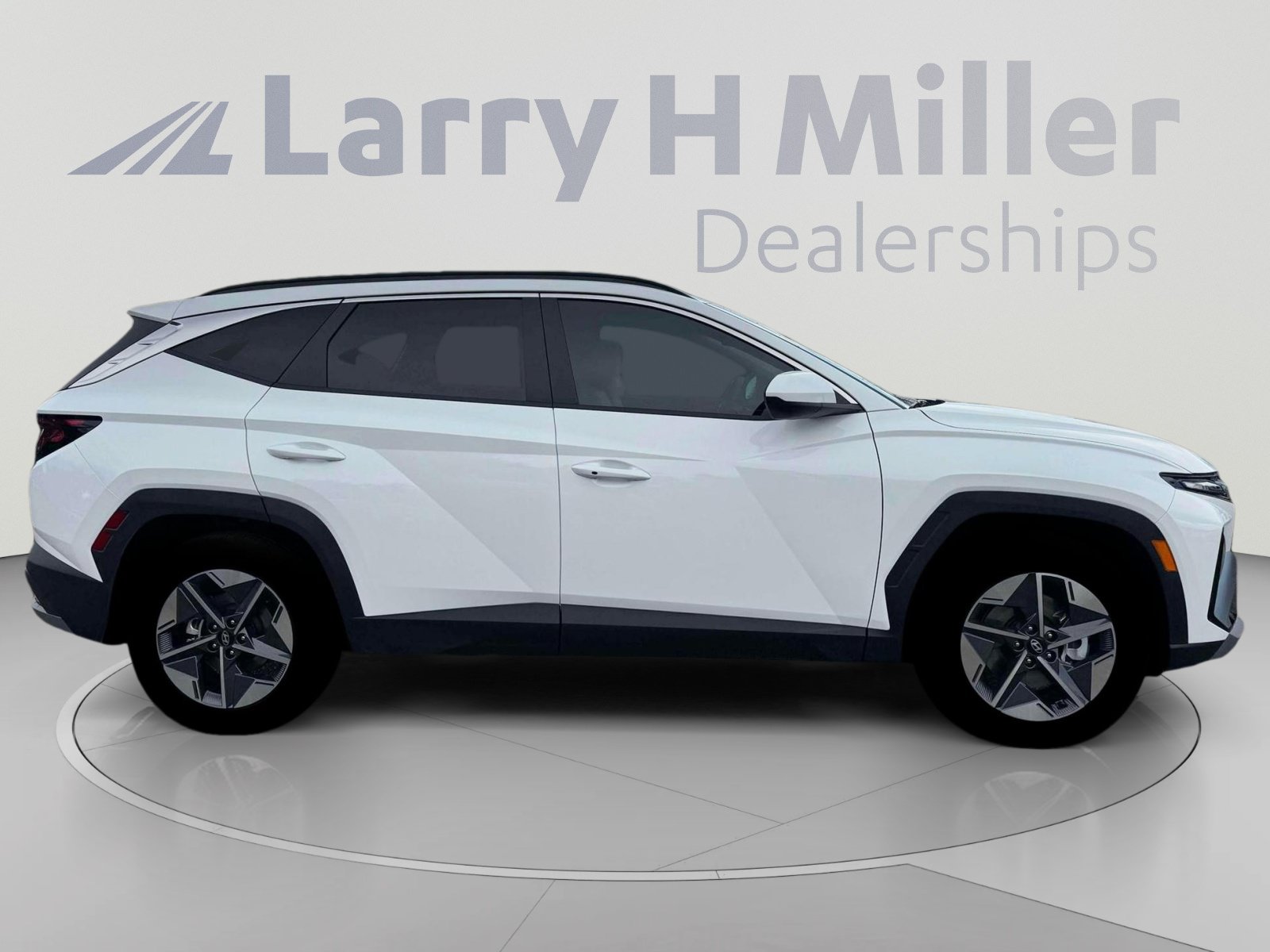 New 2026 Hyundai Tucson SEL Plus FWD image 8