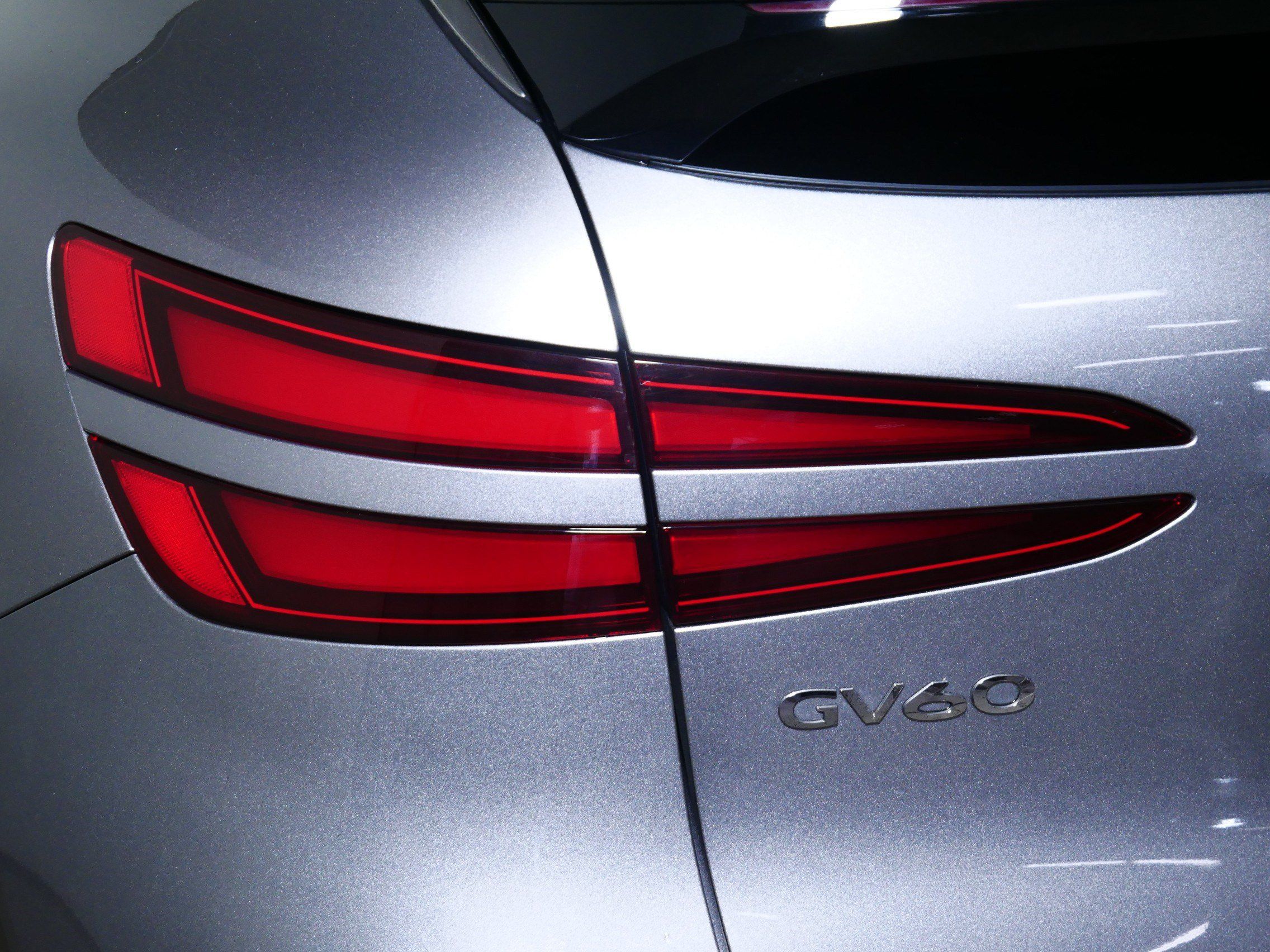 Certified 2023 Genesis GV60 Advanced AWD/4WD image 17