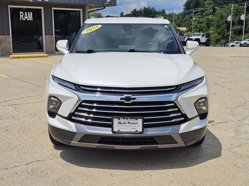 Used 2023 Chevrolet Blazer Premier image 8