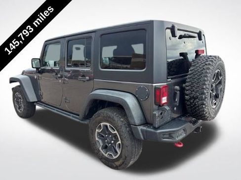 Used 2017 Jeep Wrangler Unlimited Rubicon AWD/4WD image 2