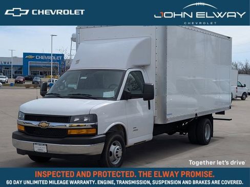 New 2024 Chevrolet Express 4500 Extended w/ Power Convenience Package RWD image 1