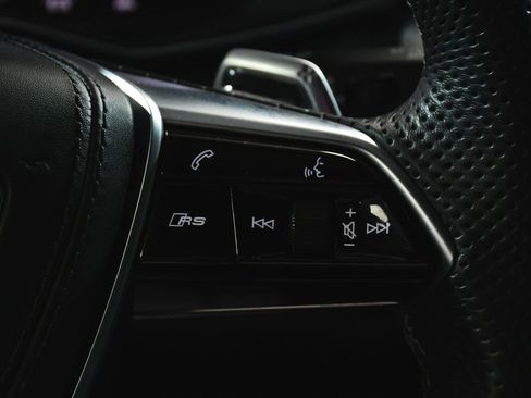 Used 2025 Audi RS 6 performance w/ Black Optic Package AWD/4WD image 41