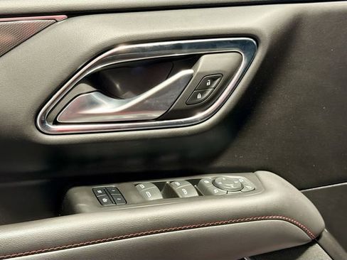 Certified 2022 Chevrolet Suburban RST w/ Luxury Package image 18