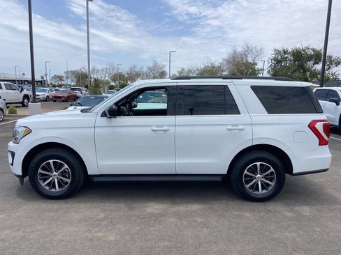 Used 2021 Ford Expedition XL AWD/4WD image 4