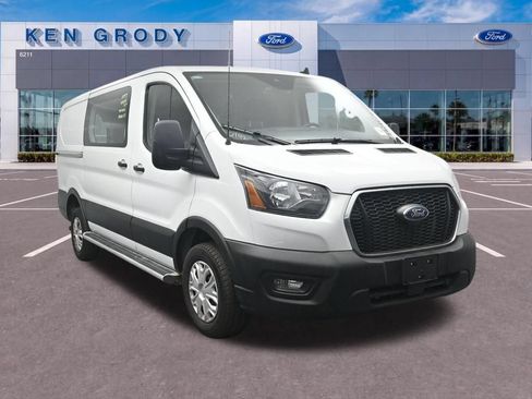 Used 2025 Ford Transit 250 Low Roof w/ Exterior Upgrade Package RWD image 18