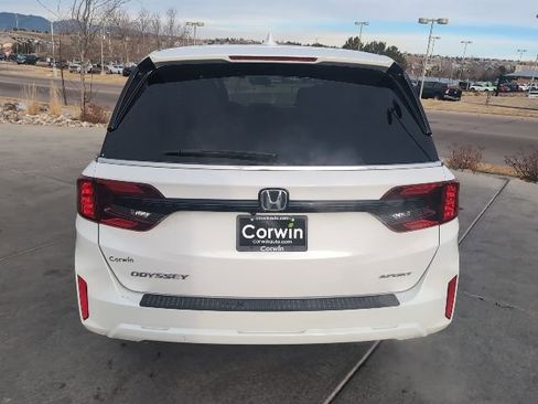 Used 2025 Honda Odyssey Sport-L image 7