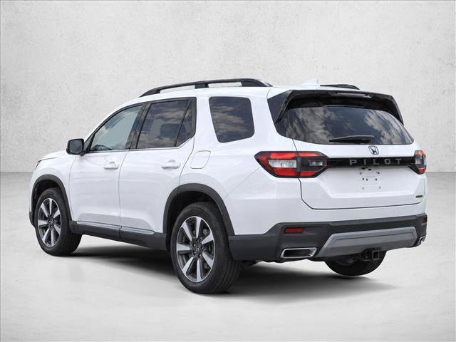 Used 2023 Honda Pilot Touring image 5