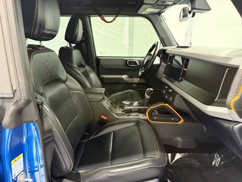 Used 2022 Ford Bronco Badlands image 20